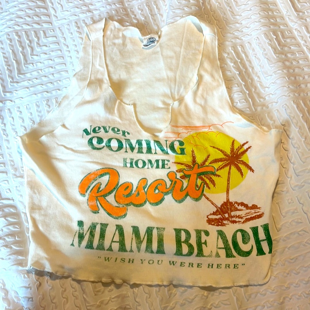 Urban Outfitters cute Miami beach slightly cropped tank top